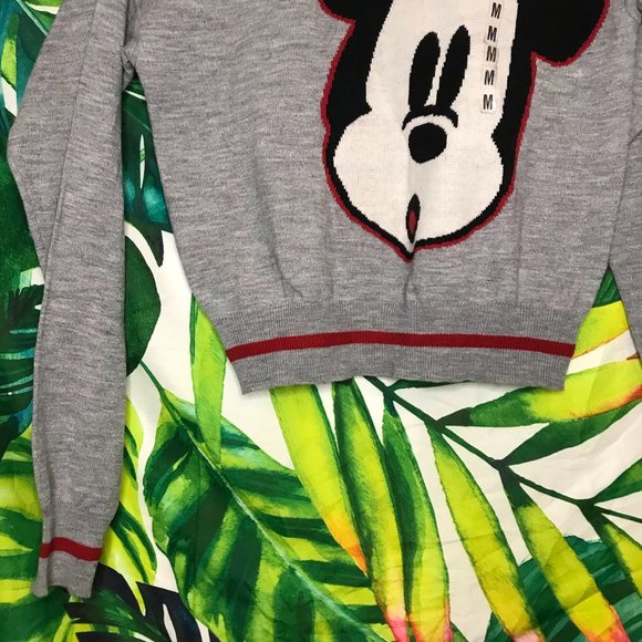 NWT $50 Disney Mickey Mouse Jrs Crew Sweater - Picture 5 of 9